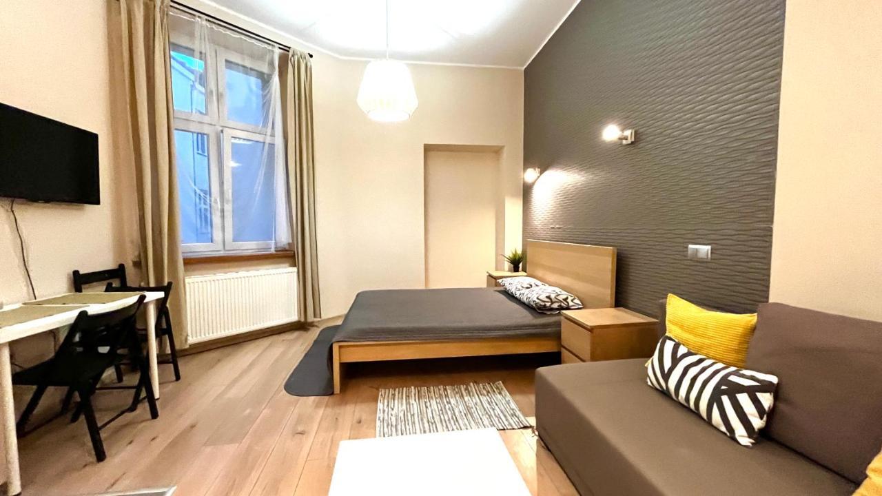 Spacious Studio Krasków Eksteriør bilde